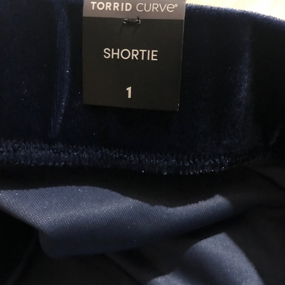 Torrid Curve Navy Velvet Shortie 1 - Picture 4 of 4